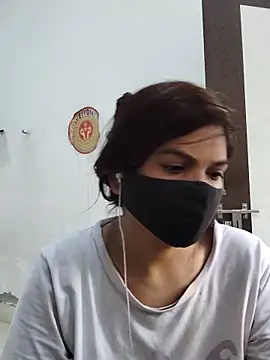 illay love online show from May 16, 8:57 am