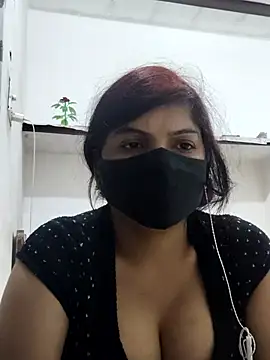 Snapshot of illay_love chatting on February 11, 7:58 pm illay love online show from February 11, 7:58 pm