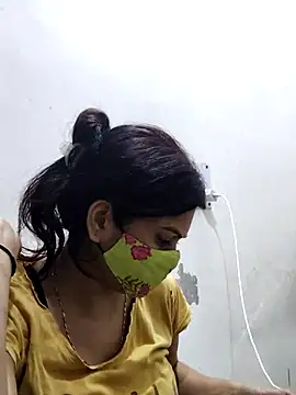 Snapshot of illay_love chatting on March 13, 5:39 pm illay love online show from March 13, 5:39 pm