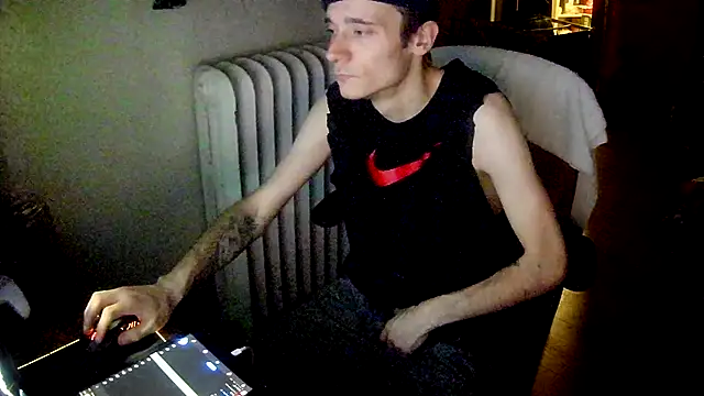 MrKingDick607 online show from December 20, 9:45 am