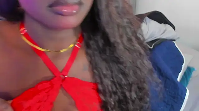 Snapshot of Nahomi-Hill chatting on February 19, 8:41 pm Nahomi-Hill online show from February 19, 8:41 pm