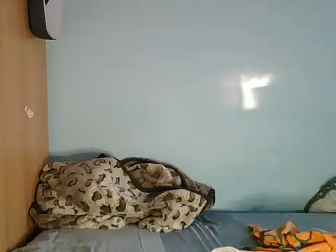 Snapshot of Horny208 chatting on November 6, 3:16 pm Horny208 online show from November 6, 3:16 pm