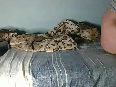 Snapshot of Horny208 chatting on November 13, 6:39 am Horny208 online show from November 13, 6:39 am