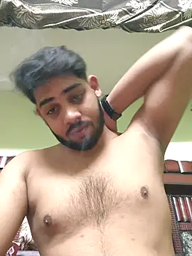 Rajsingh9650 online show from December 14, 6:46 pm