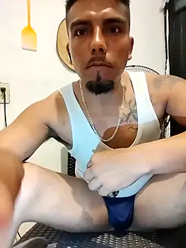 alfredyy55 online show from October 12, 9:32 am