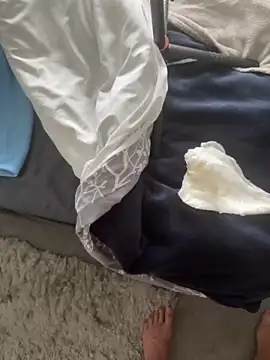 maturemale2024 online show from March 31, 8:05 am