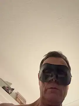 Snapshot of maturemale2024 chatting on February 22, 8:10 pm maturemale2024 online show from February 22, 8:10 pm