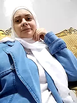 HardAnal09 online show from February 28, 7:03 pm