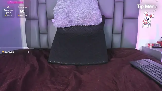 Snapshot of Sophia_Lemos chatting on February 8, 5:08 pm Sophia Lemos online show from February 8, 5:08 pm