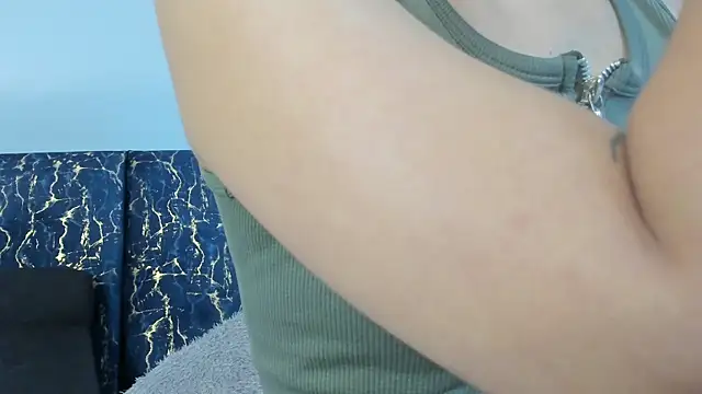 Sophia Lemos online show from October 24, 2:05 pm