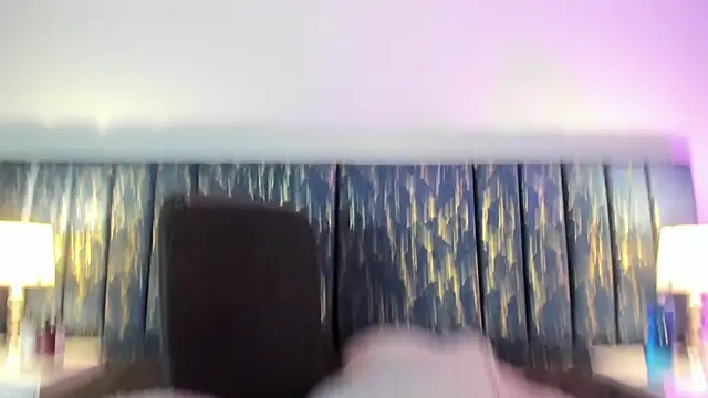 Sophia Lemos online show from November 5, 1:36 pm