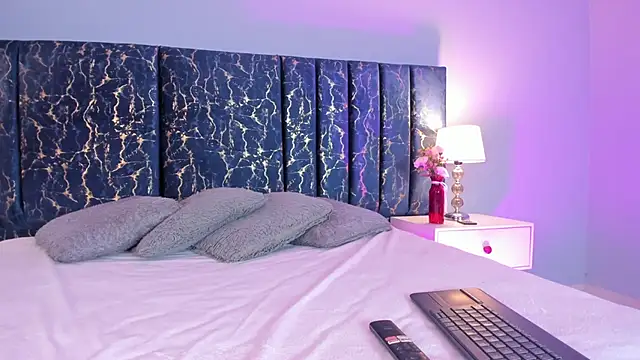 Snapshot of Sophia_Lemos chatting on September 12, 1:22 pm Sophia Lemos online show from September 12, 1:22 pm