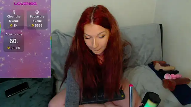 AustrianGirl99 online show from March 9, 8:12 pm