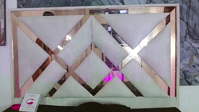 alaiabluecs online show from October 6, 4:57 am