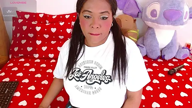 keilasweet1 online show from April 24, 2:35 am