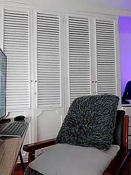 Adel Nesbiit online show from March 21, 7:29 pm