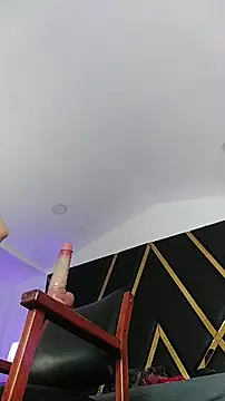 Adel Nesbiit online show from November 27, 9:26 pm