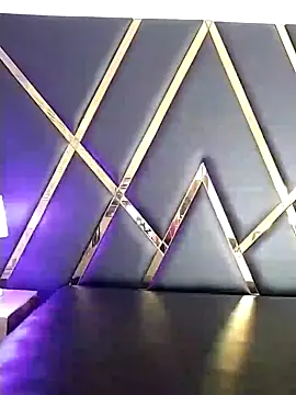 Adel Nesbiit online show from March 12, 7:40 pm