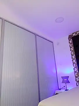 Adel Nesbiit online show from February 21, 11:23 am