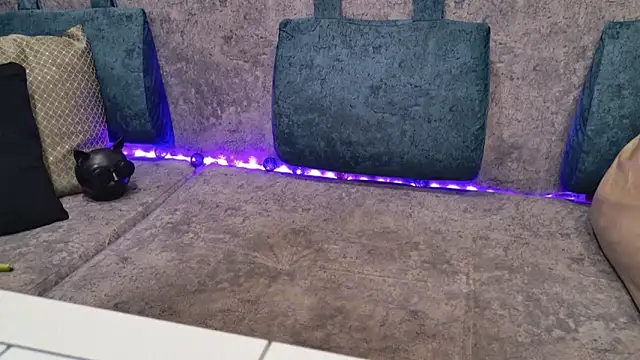 blackcat142 online show from November 6, 9:24 am