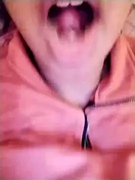 Snapshot of SosoDaloaa chatting on January 16, 4:39 pm SosoDaloaa online show from January 16, 4:39 pm