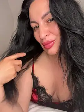 Helena7077 online show from May 9, 10:24 pm