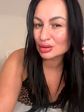 Helena7077 online show from November 7, 1:26 pm