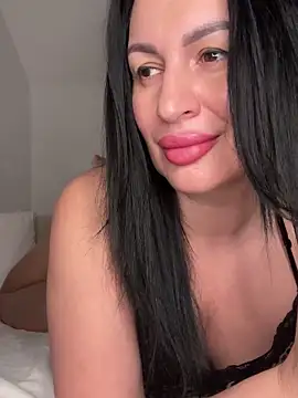 Helena7077 online show from February 12, 11:37 pm