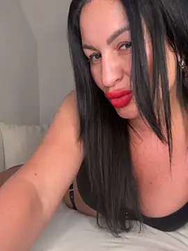 Helena7077 online show from June 10, 10:00 pm