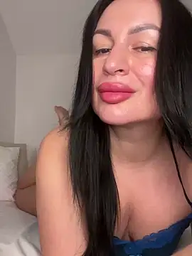 Helena7077 online show from February 21, 11:29 pm