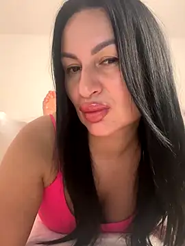 Helena7077 online show from November 6, 10:47 pm