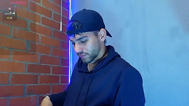 Leandro valenzuela online show from December 3, 12:15 pm