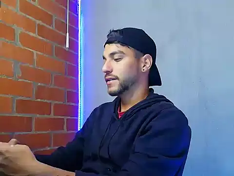 Leandro valenzuela online show from October 27, 8:10 pm