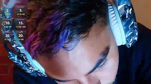 Snapshot of Leandro_valenzuela chatting on February 10, 1:32 pm Leandro valenzuela online show from February 10, 1:32 pm