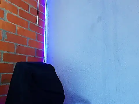 Leandro valenzuela online show from September 25, 11:27 am