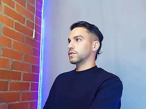 Leandro valenzuela online show from October 15, 9:45 pm