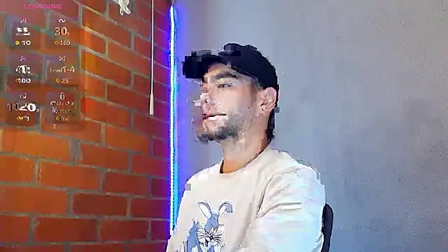 Snapshot of Leandro_valenzuela chatting on January 7, 6:57 pm Leandro valenzuela online show from January 7, 6:57 pm