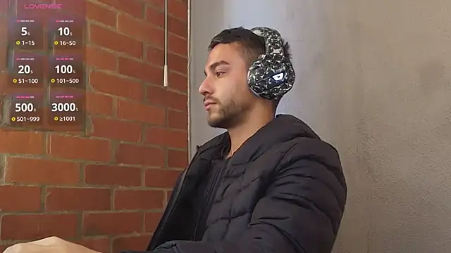 Leandro valenzuela online show from March 22, 3:46 pm