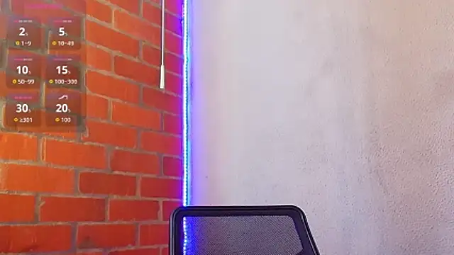 Snapshot of Leandro_valenzuela chatting on February 6, 2:57 pm Leandro valenzuela online show from February 6, 2:57 pm