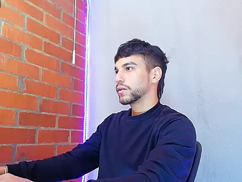 Leandro valenzuela online show from October 9, 2:50 pm