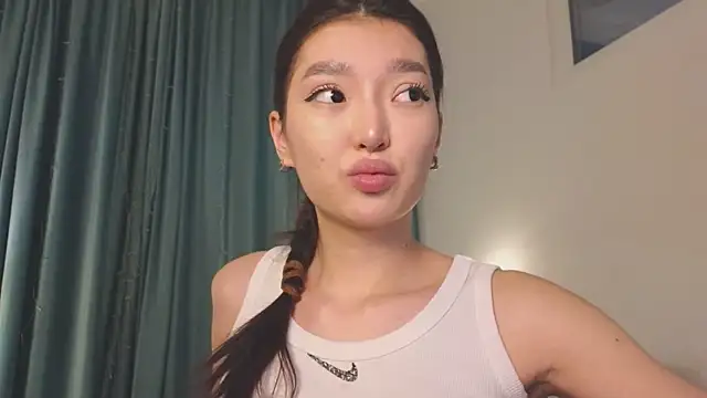 AudreyMell online show from February 24, 3:24 pm