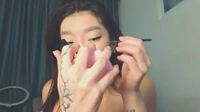 AudreyMell online show from March 15, 2:35 pm