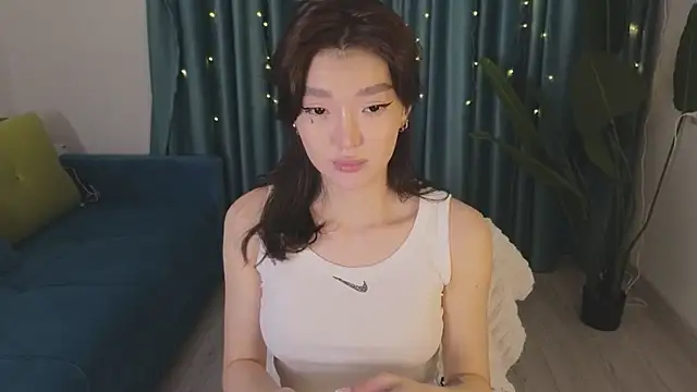Snapshot of AudreyMell chatting on March 17, 2:34 pm AudreyMell online show from March 17, 2:34 pm