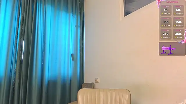 AudreyMell online show from May 19, 6:20 am