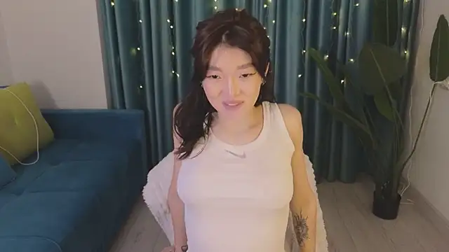 Snapshot of AudreyMell chatting on March 17, 5:38 pm AudreyMell online show from March 17, 5:38 pm