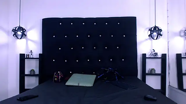 AlissonSpears online show from November 21, 4:33 am