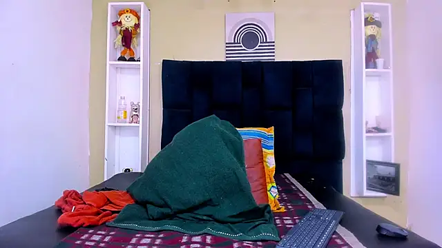 AlissonSpears online show from May 31, 5:35 am
