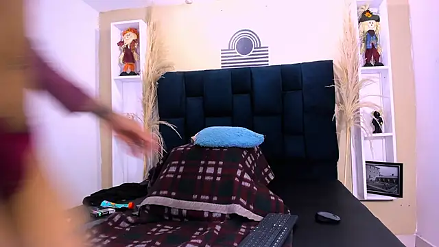 AlissonSpears online show from March 4, 2:19 am