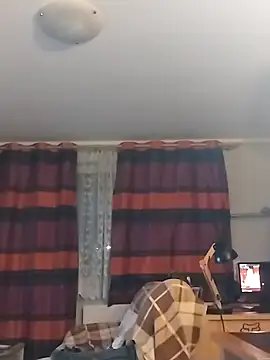 Crazzy Maiky online show from May 31, 7:36 pm