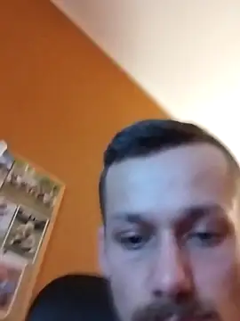 Snapshot of Crazzy_Maiky chatting on March 12, 8:09 pm Crazzy Maiky online show from March 12, 8:09 pm